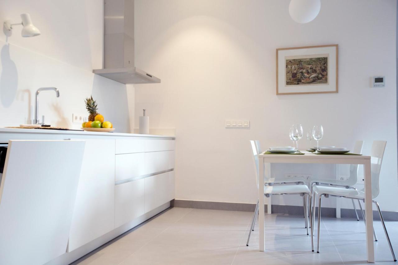 Casas De Sevilla - Apartamento A Pie De Muralla - Centro Historico Екстериор снимка